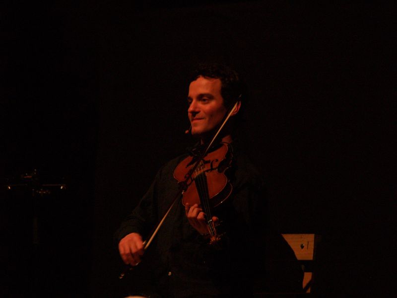 Les violons danseurs