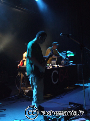 Photos de Comodor 64