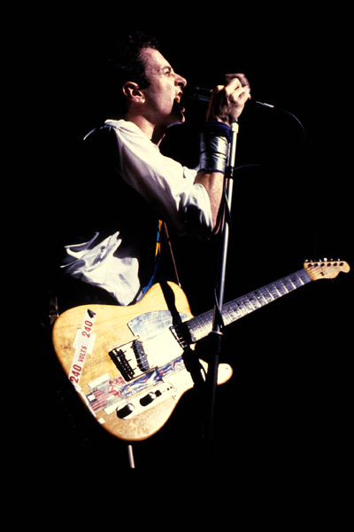 Joe_Strummer2.jpg
