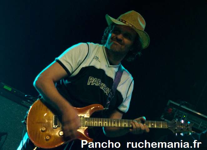 Marciac_2008_Emir_Kusturica_07_3.jpg