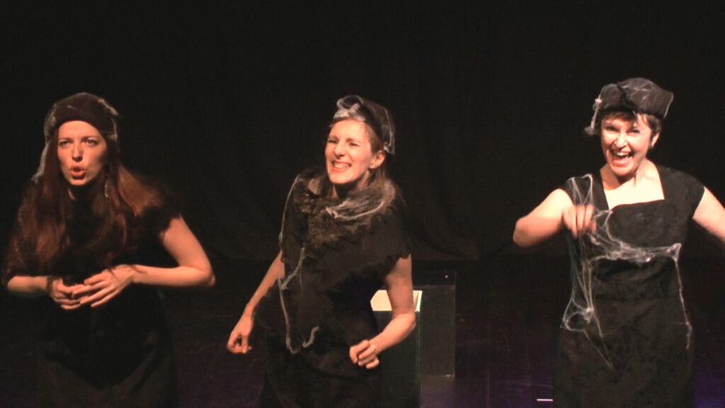 Viennent les sorcières, et le Sabbat commence...