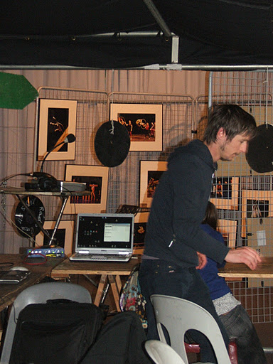 Les photos pendant Circa 2011